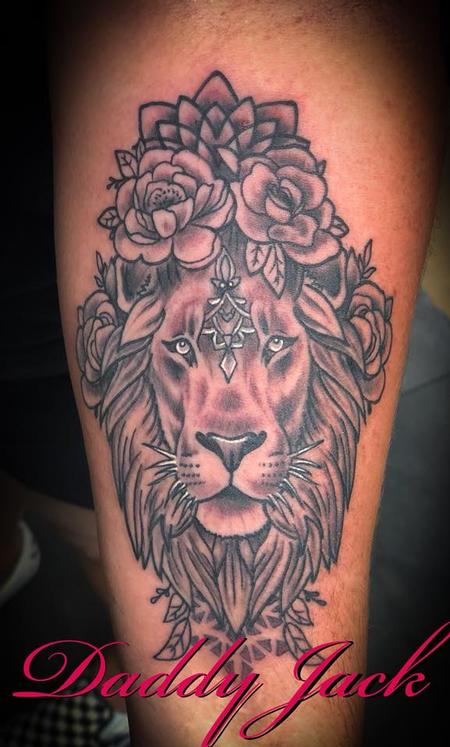 Tattoos - Lion with floral/geometric background - 134913